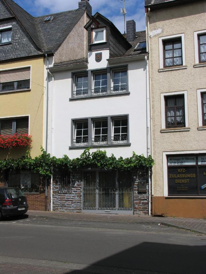 Ferienhaus Kaliva Zell an der Mosel Exterior photo
